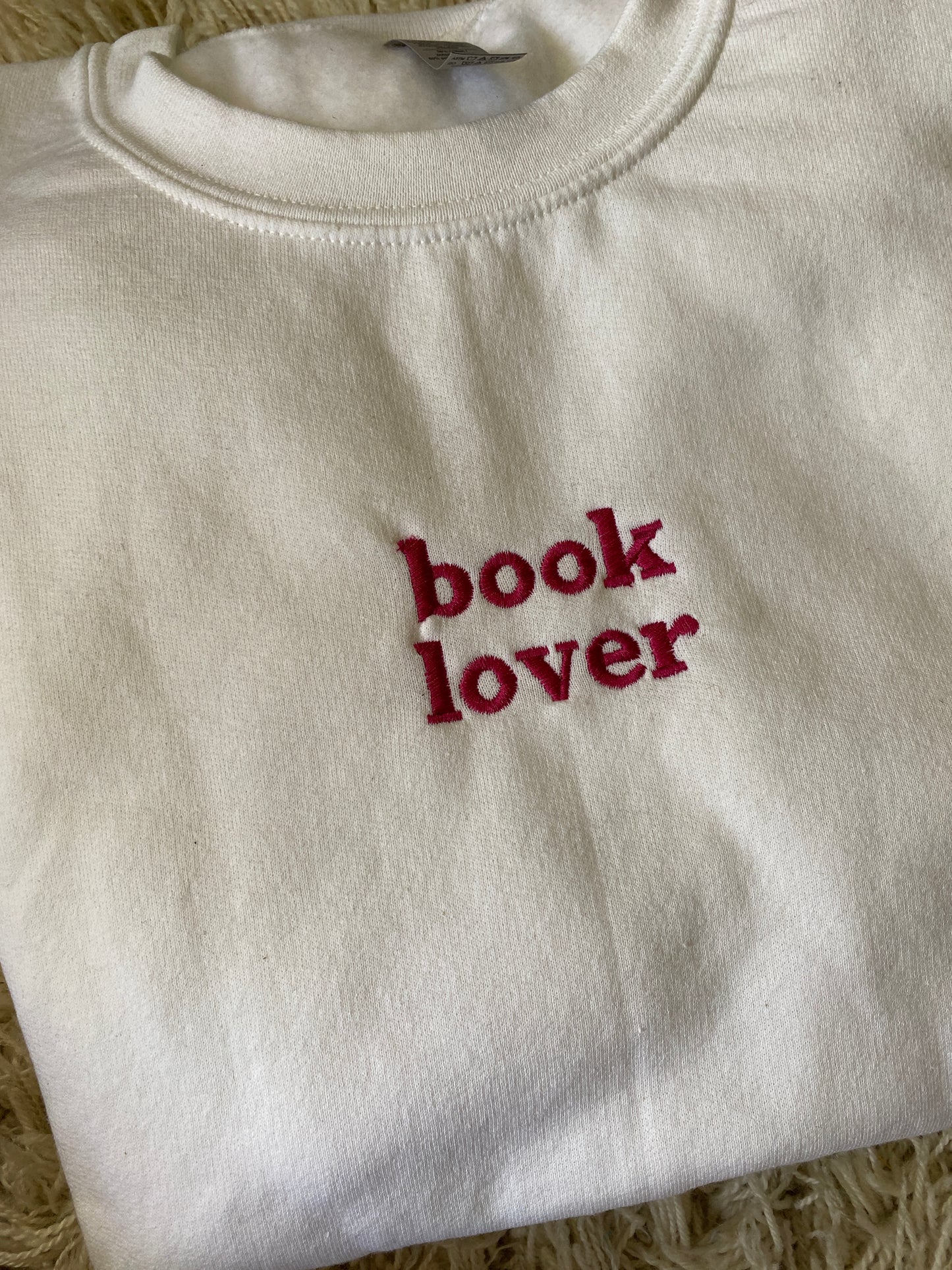 Book Lover Sweatshirt Medium