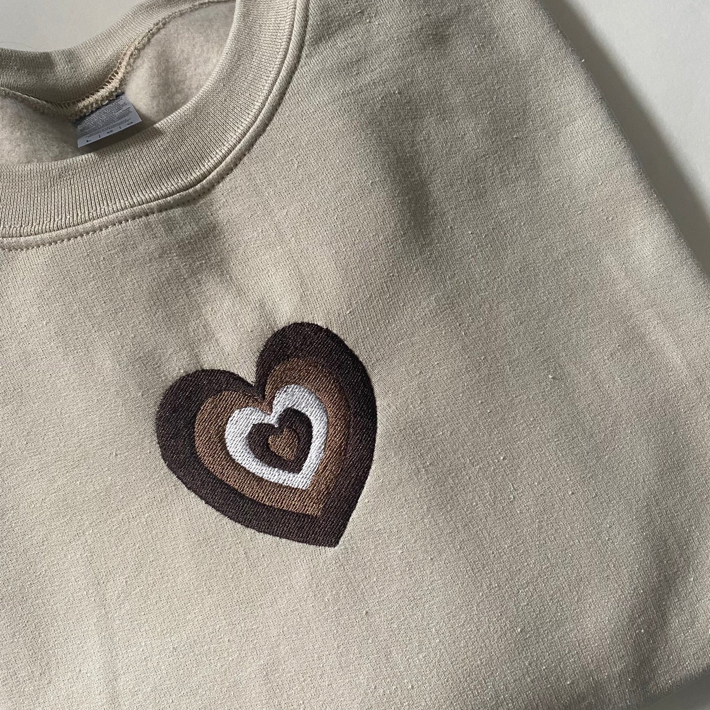 Retro Heart Embroidered Sweatshirt