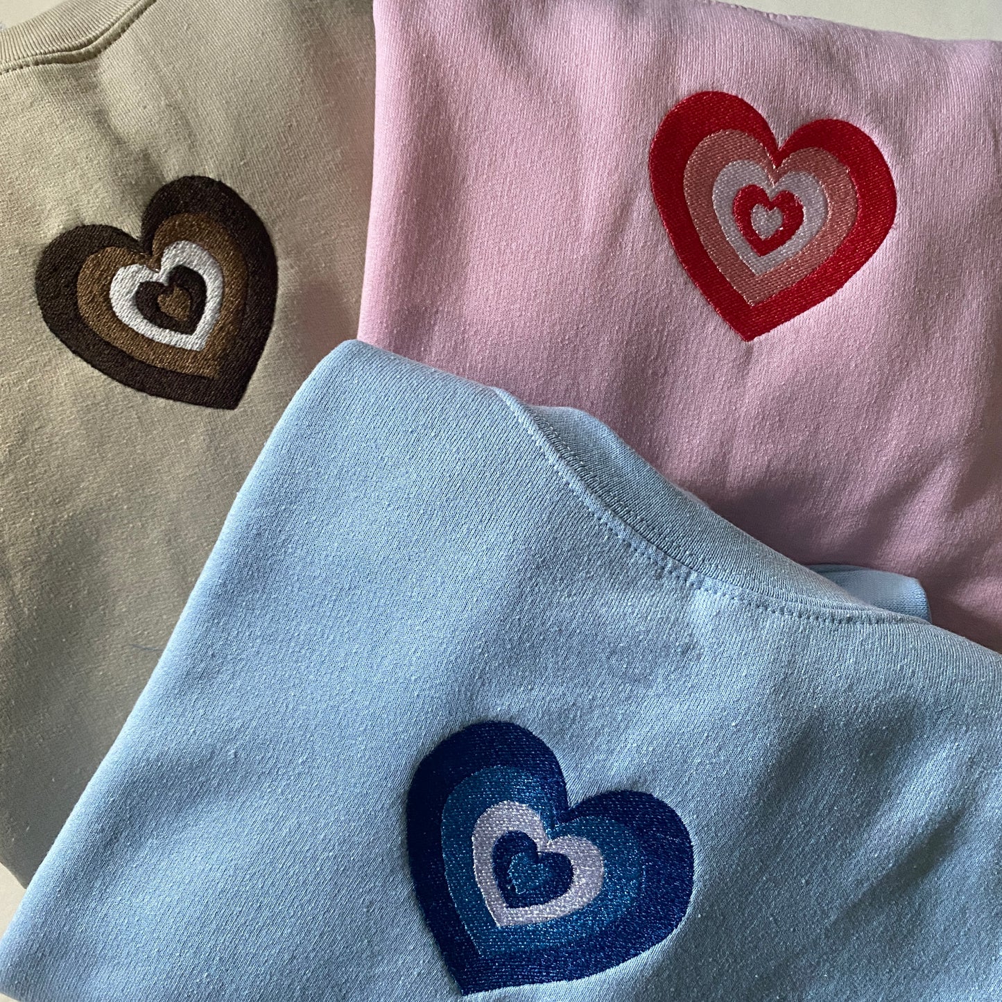 Retro Heart Embroidered Sweatshirt